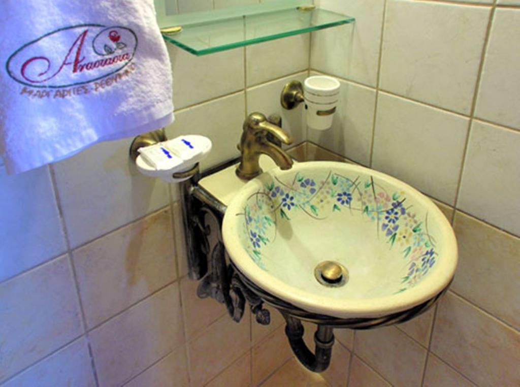 Kouriton House Guest House Margaritai Bilik gambar